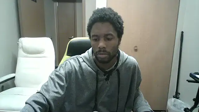 Kim and Dee online show from March 3, 2026, 9:37 am