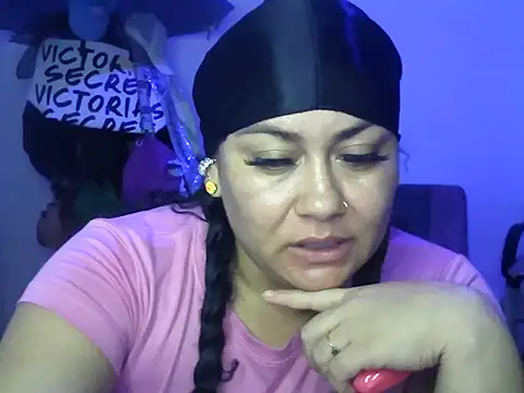 Snapshot of AliceFox_Milf chatting on February 17, 2026, 4:20 am AliceFox Milf online show from February 17, 2026, 4:20 am