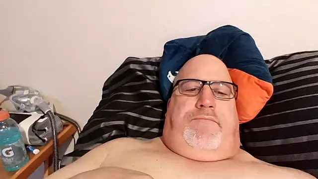 Bigbear0563 online show from January 11, 2025, 3:31 pm