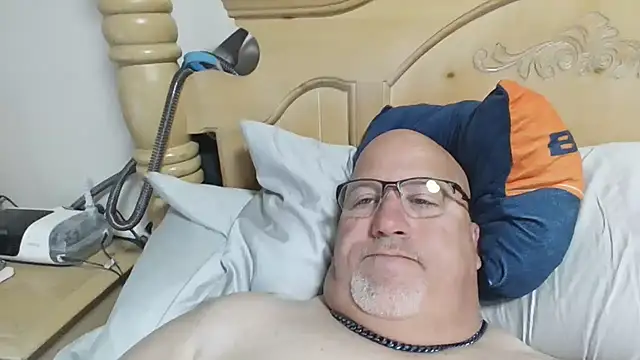 Bigbear0563 online show from March 26, 2026, 4:01 pm