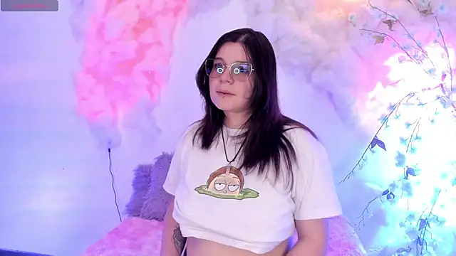 Snapshot of Mey_moon chatting on January 29, 2025, 8:35 pm Mey moon online show from January 29, 2025, 8:35 pm