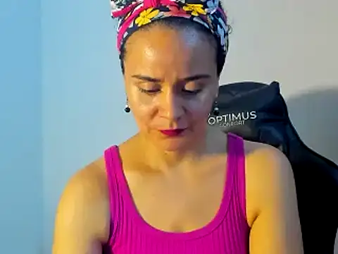 Snapshot of Sami_Hotie1 chatting on March 16, 2025, 12:23 am Sami Hotie1 online show from March 16, 2025, 12:23 am