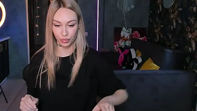 Blckmirrorr online show from October 25, 2025, 8:00 am