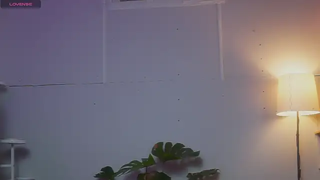 laybunny1 online show from May 24, 2026, 11:10 pm