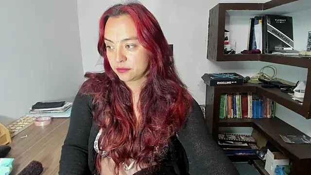 Redwidow   online show from February 24, 2026, 1:20 pm