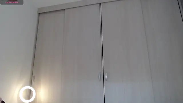 cristal sexybody online show from November 10, 2025, 4:17 pm