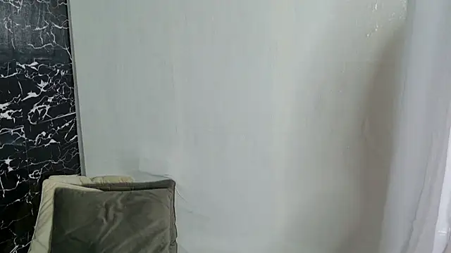 moniqque online show from January 10, 2025, 8:40 am