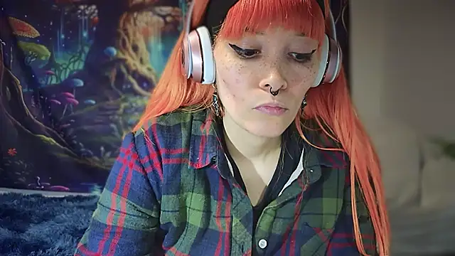 FRRANNKIE online show from November 23, 2025, 1:16 am