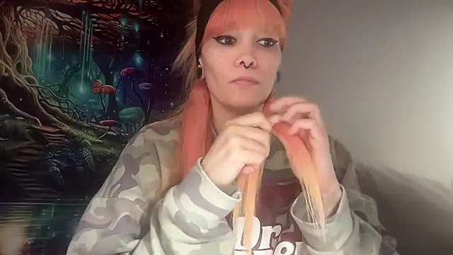 FRRANNKIE online show from February 1, 2026, 12:59 pm