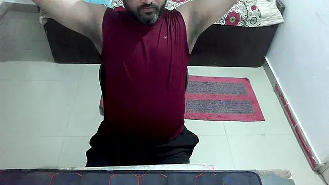 rentarob online show from March 9, 2026, 5:17 pm