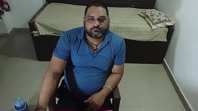 rentarob online show from April 17, 2026, 5:38 pm