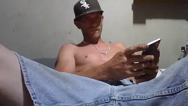 daddytim0 online show from April 11, 2026, 11:31 pm