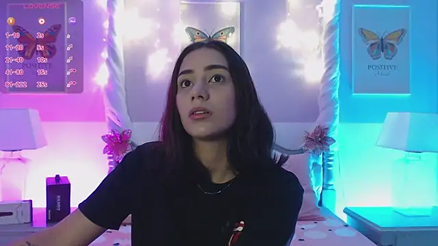 LucianaCarter online show from January 9, 2025, 11:47 am