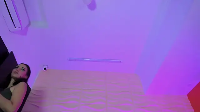 LucianaCarter online show from February 13, 2025, 3:50 am