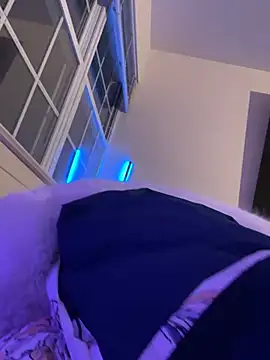 DominiqueX0 online show from January 24, 2025, 1:13 am