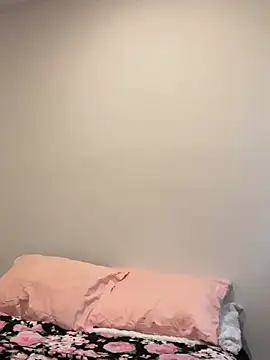 DominiqueX0 online show from February 27, 2025, 3:48 pm