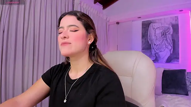 nathalie rivers online show from February 21, 2026, 11:22 am