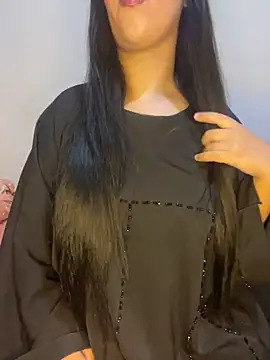 Mayacrayzi online show from September 20, 2025, 8:26 am