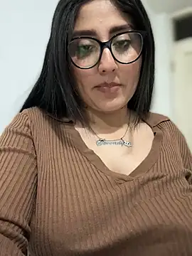 croftsmila online show from February 26, 2025, 4:14 am