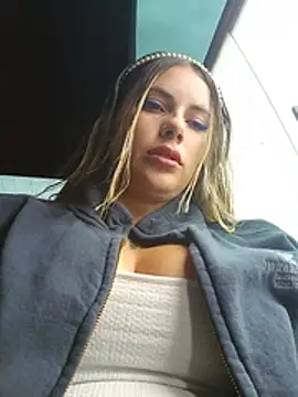 Misscata1106 online show from July 19, 2026, 5:49 pm