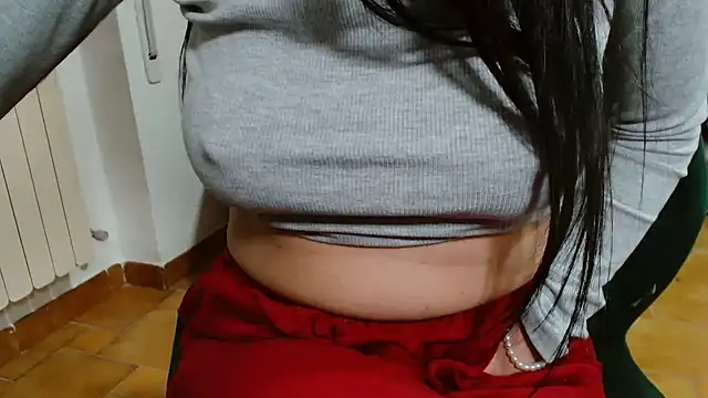 patatinahot87 online show from March 5, 2026, 4:03 pm