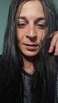 patatinahot87 online show from May 18, 2026, 6:47 pm