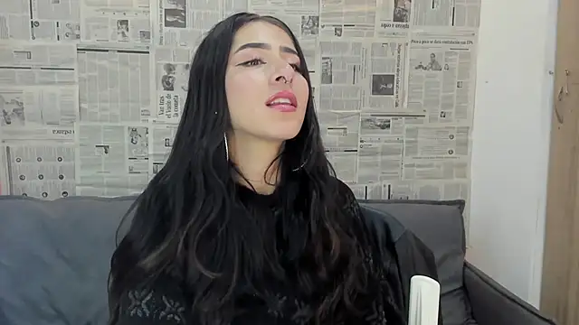 Mhelanny2 online show from January 12, 2025, 12:01 pm