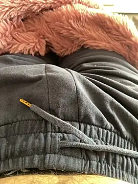 MoochedTape online show from April 11, 2026, 7:35 am