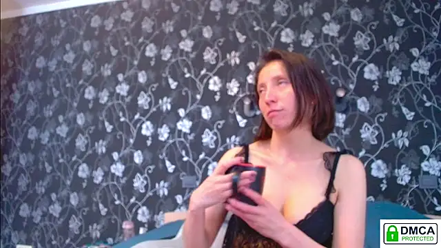 Sophi Cute online show from May 26, 2026, 12:34 pm