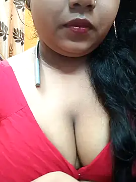 Sophiaboudi online show from January 14, 2025, 5:45 pm