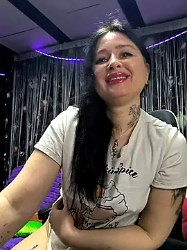 KikiXRed online show from March 28, 2026, 4:23 am