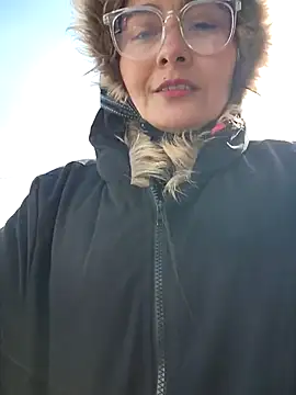 bellapaty online show from February 9, 2025, 1:35 pm