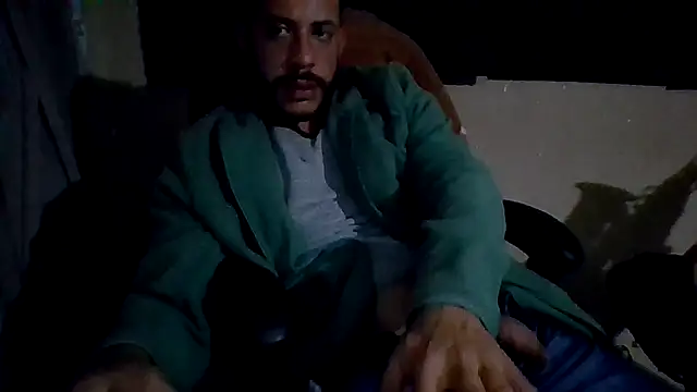 MachoScorpionCaralho online show from September 26, 2025, 10:36 pm