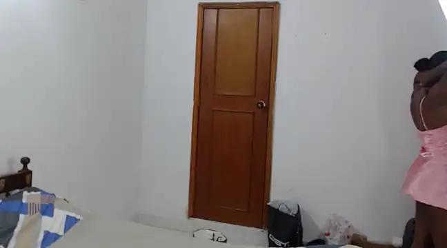 interracia1xx online show from February 20, 2025, 4:39 am