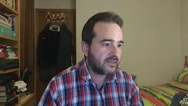 curiosillo83 online show from June 1, 2026, 2:30 pm