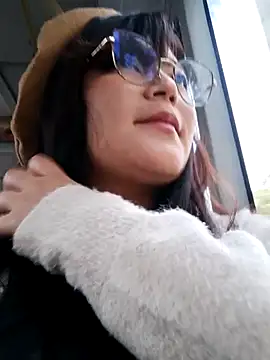 Sakura 0505 online show from December 24, 2024, 10:28 pm