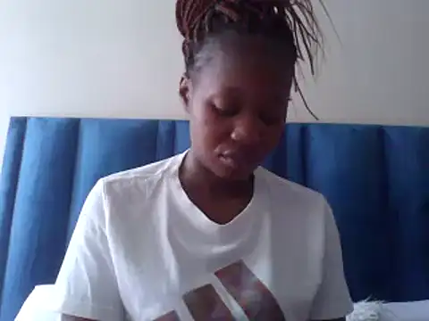 Snapshot of Hardnipples8 chatting on January 12, 2025, 10:12 am Hardnipples8 online show from January 12, 2025, 10:12 am