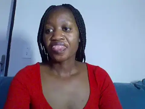 Snapshot of Hardnipples8 chatting on January 19, 2025, 11:32 pm Hardnipples8 online show from January 19, 2025, 11:32 pm