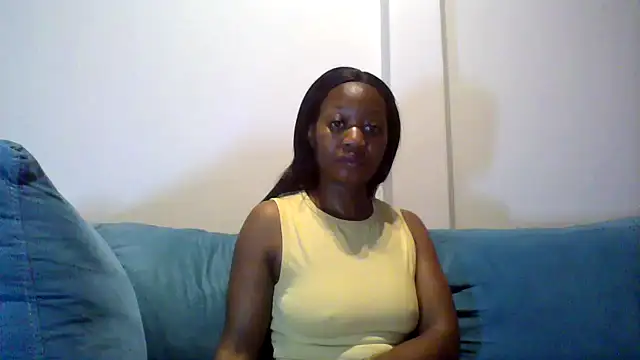 Hardnipples8 online show from April 16, 2026, 11:07 pm