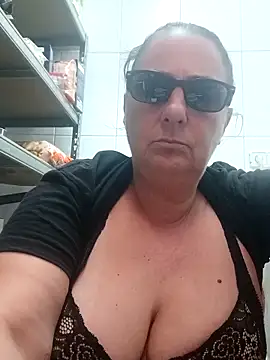 eroticjessitop online show from October 30, 2025, 3:46 pm