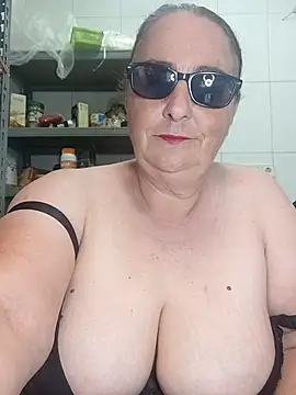eroticjessitop online show from July 2, 2026, 5:41 pm