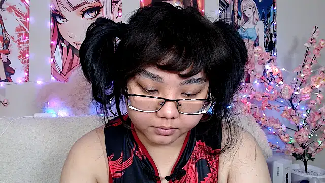 Moertomlly online show from February 28, 2026, 4:02 am