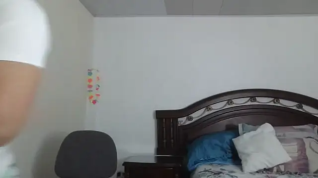 Snapshot of ruby-milf1 chatting on December 9, 2024, 8:54 pm ruby-milf1 online show from December 9, 2024, 8:54 pm