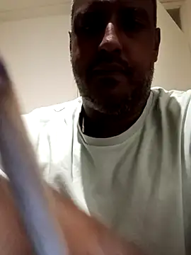 bink1982 online show from February 18, 2026, 9:00 pm