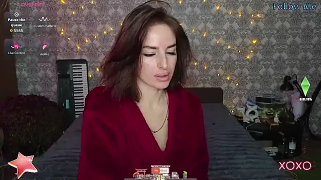 xx adrihanna xx online show from November 17, 2025, 8:42 am