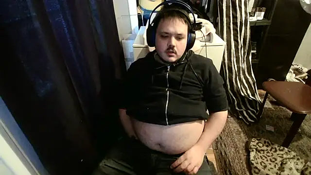 Bebemickey75 online show from February 26, 2025, 4:24 pm