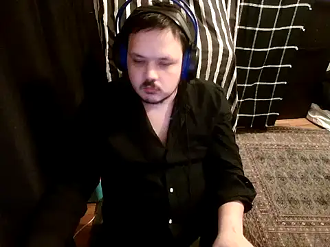 Bebemickey75 online show from March 12, 2025, 2:09 am