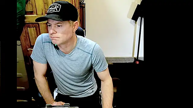 GymyXY online show from March 11, 2025, 6:00 am