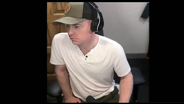 GymyXY online show from March 20, 2025, 6:08 am