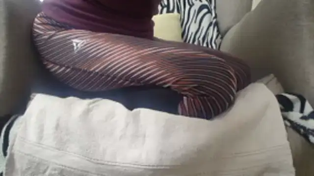 Snapshot of Web_Lady chatting on December 4, 2025, 5:39 am Web Lady online show from December 4, 2025, 5:39 am